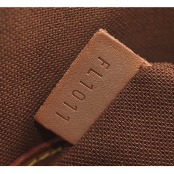 LOUIS VUITTON MONOGRAM ALMA PM SATCHEL BAG - Picture 9 of 11